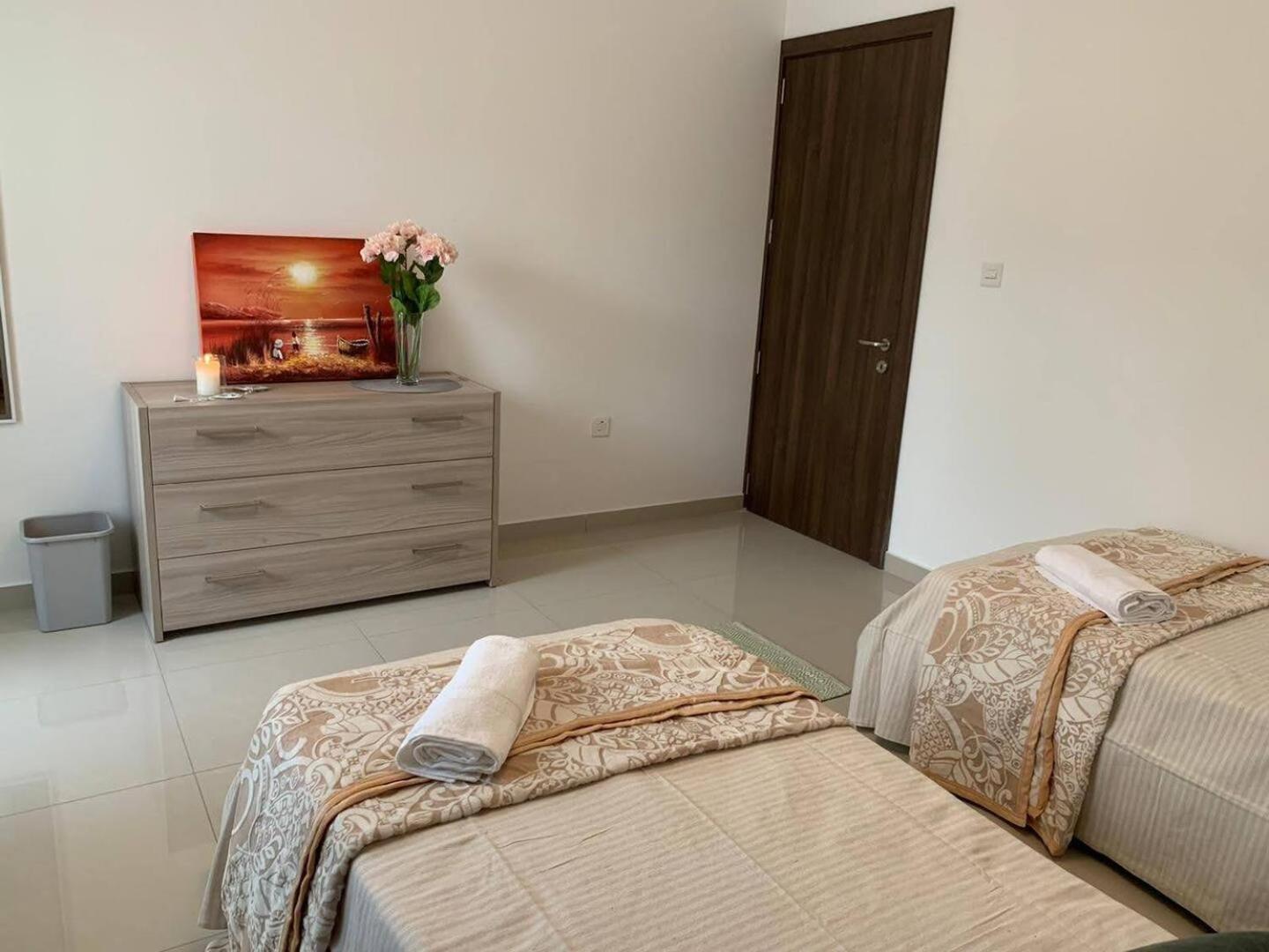 Fl 1 Ta'Lonza Luxury With Hot Tub By Homely Mellieħa Dış mekan fotoğraf