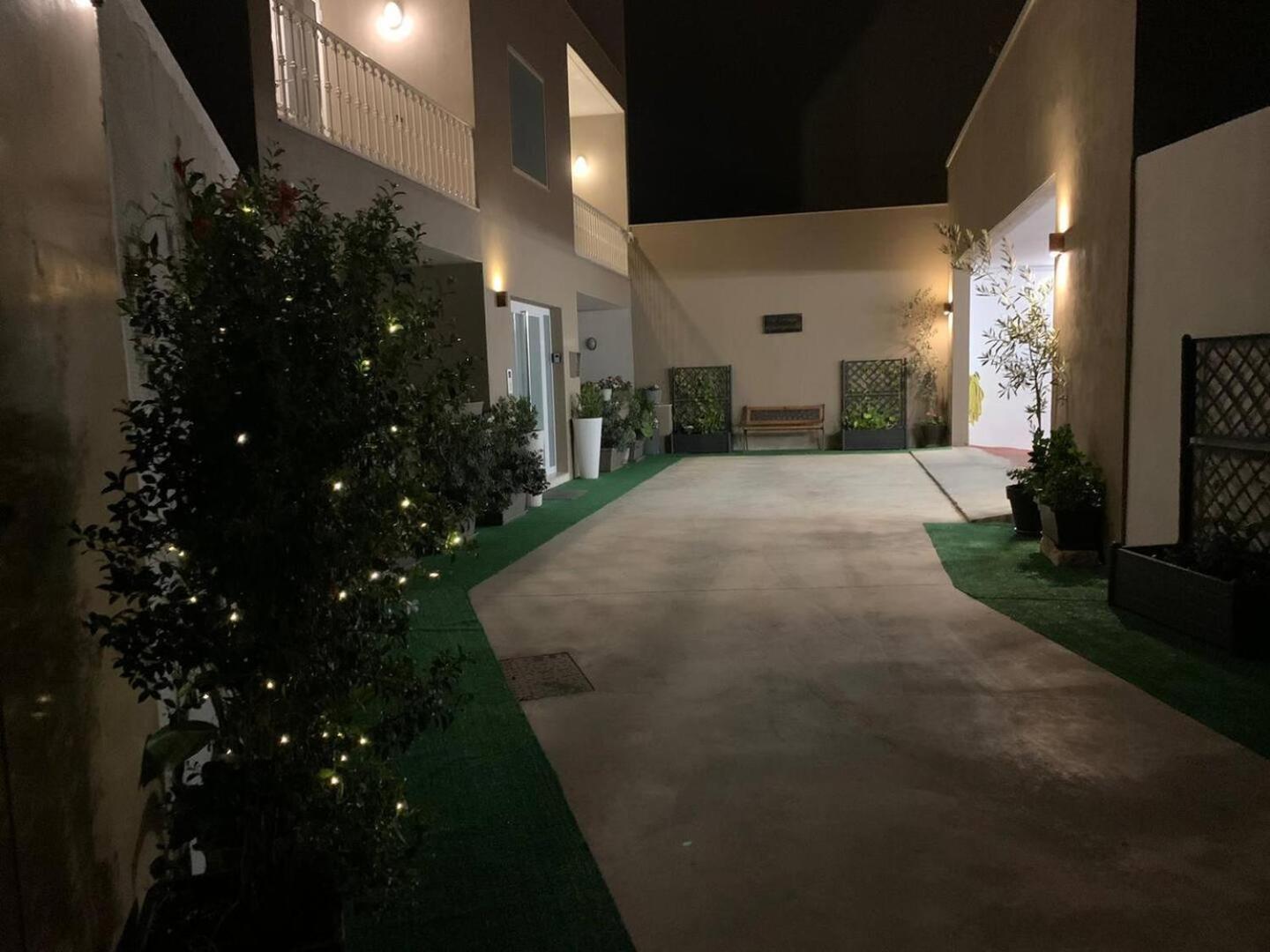 Fl 1 Ta'Lonza Luxury With Hot Tub By Homely Mellieħa Dış mekan fotoğraf